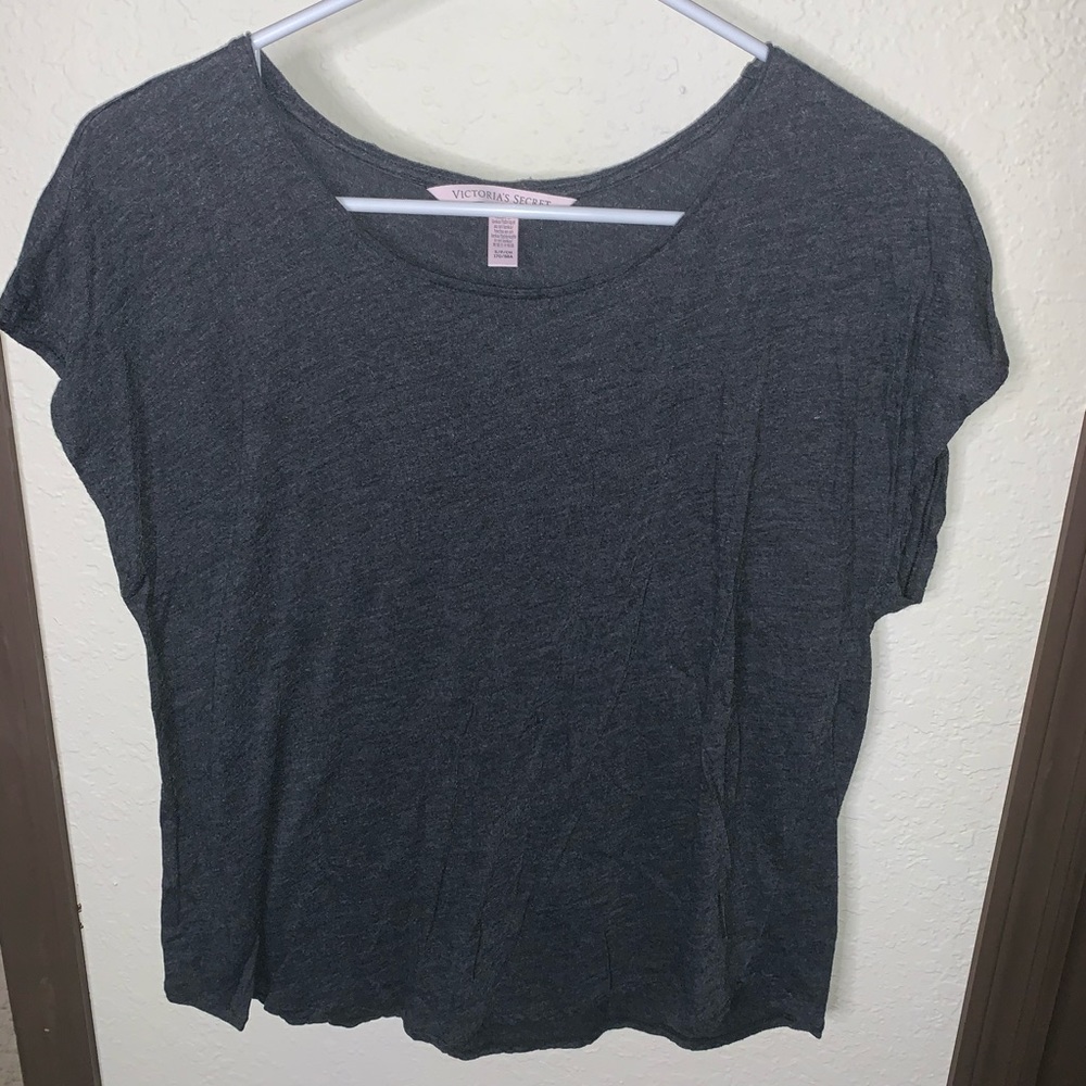 VS soft flowy gray lounge shirt size s